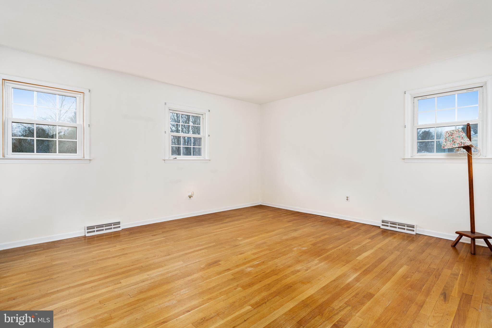 6 Quaker Road West Windsor, NJ 08550 - Photo 19 of 43
