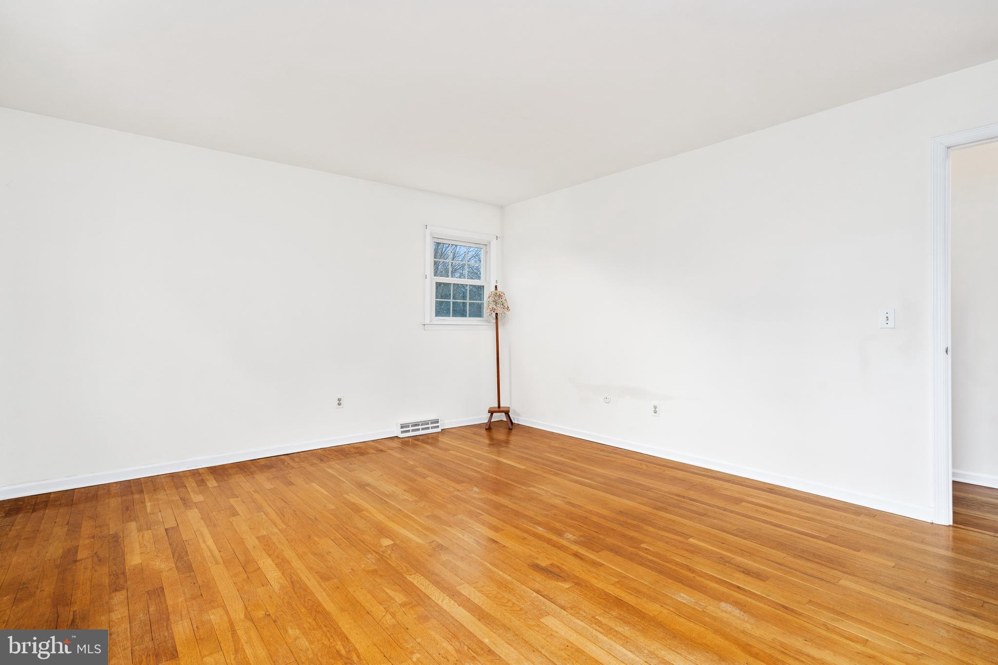 6 Quaker Road West Windsor, NJ 08550 - Photo 20 of 43