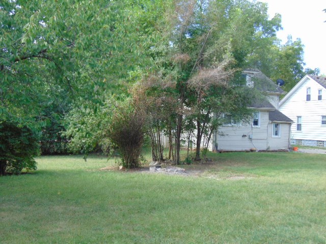 22151 15 Mile Road Clinton Township, MI 48035 - Photo 7 of 37