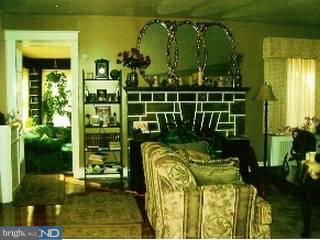3 Chatham Road Upper Darby, PA 19082 - Photo 1 of 5