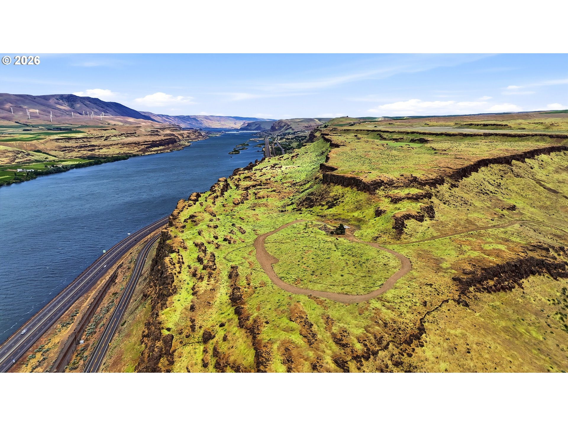 91660 Biggs Rufus Highway Wasco, OR 97065 - Photo 3 of 12 a view of an ocean