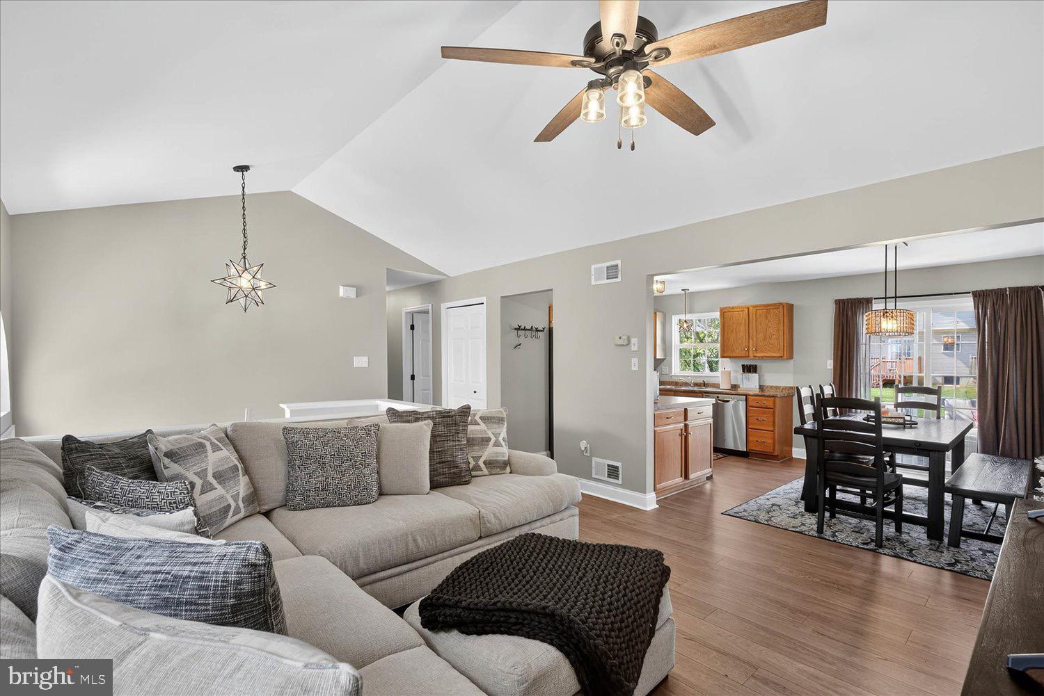 554 Mallard Drive Manheim, PA 17545 - Photo 4 of 21 a living room with furniture and wooden floor