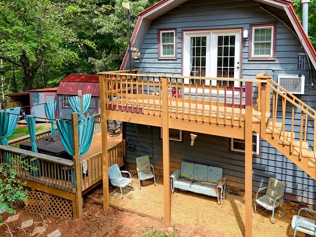 $289,900 | 371 Wilderness Lake Drive, Murphy, NC 28906