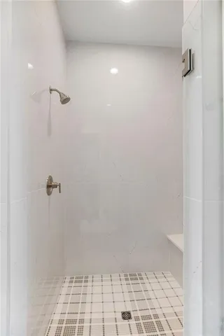 $767,454 | 15582 West 168th Place, Olathe, KS 66062