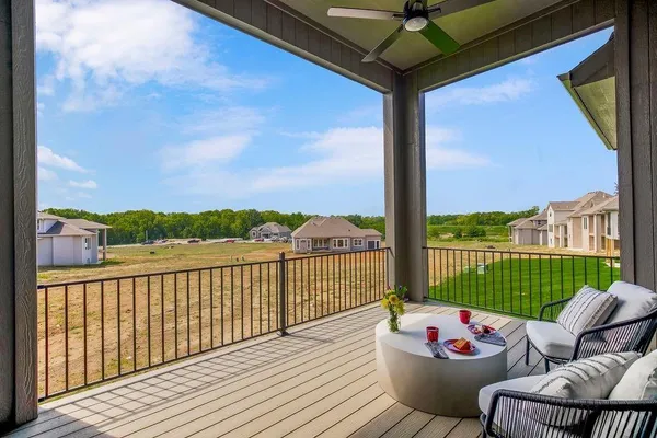 $767,454 | 15582 West 168th Place, Olathe, KS 66062