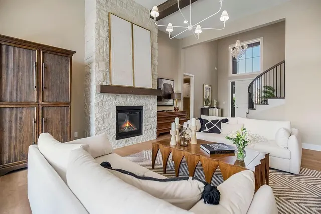 $767,454 | 15582 West 168th Place, Olathe, KS 66062