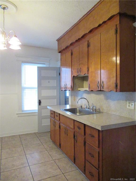 53 Eaton Street Bridgeport, CT 06604 - Photo 7 of 26