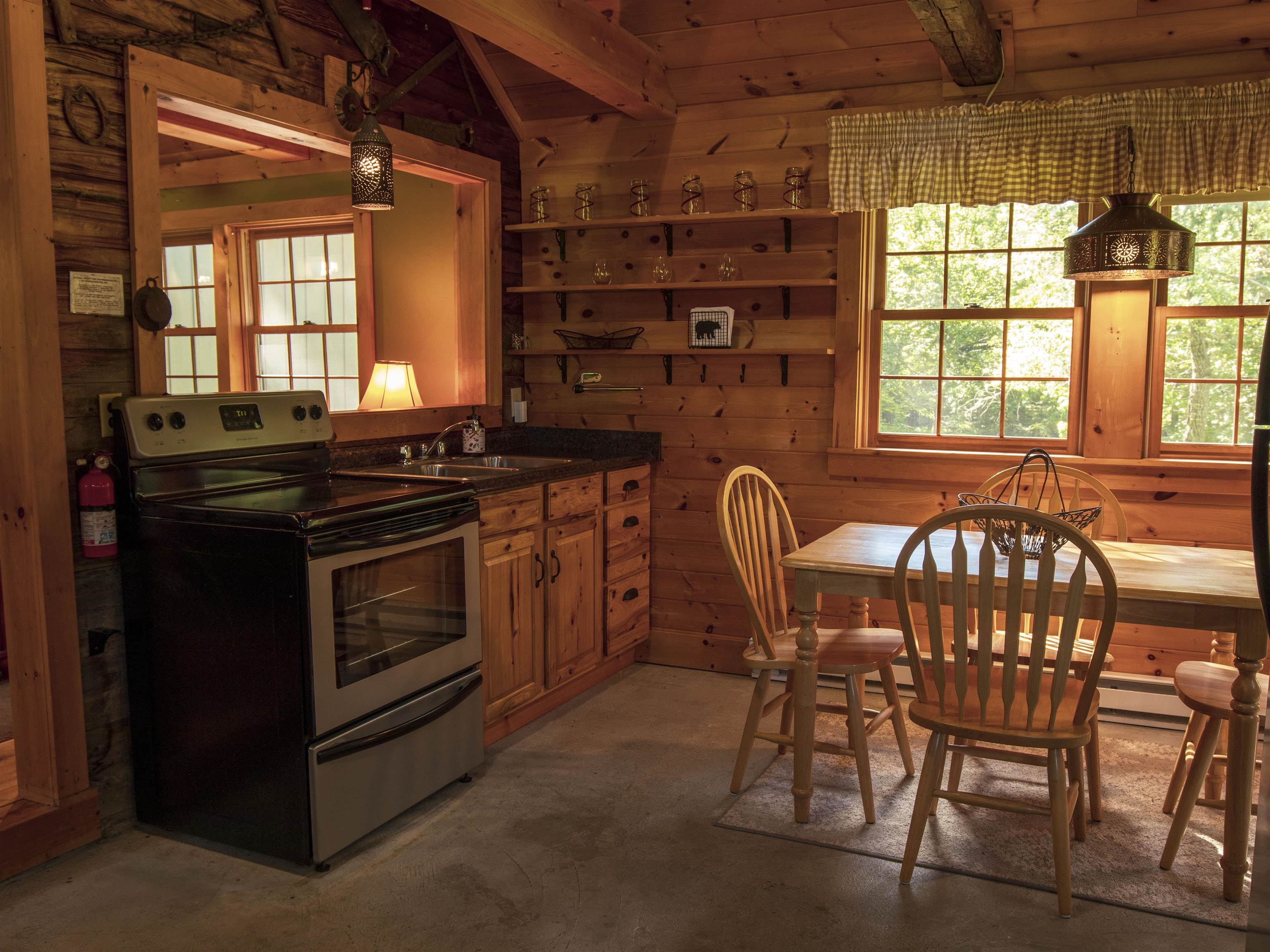 467 Hill Road Pittsburg, NH 03592 - Photo 12 of 40 Gallery Image 12
