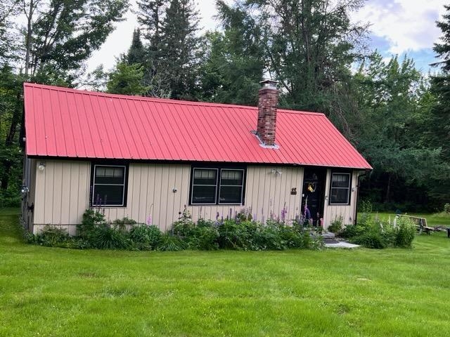 467 Hill Road Pittsburg, NH 03592 - Photo 2 of 40 Gallery Image 2