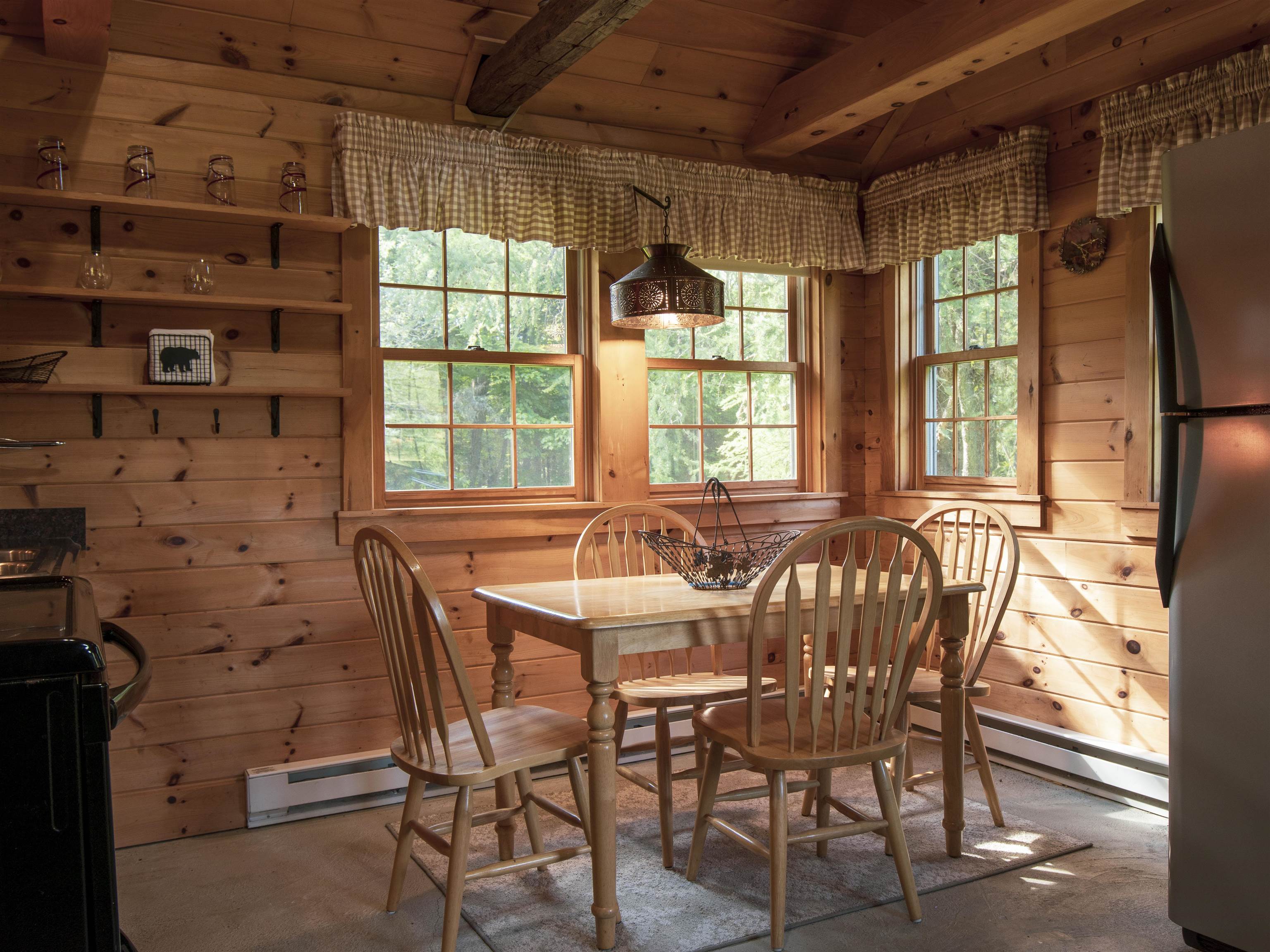 467 Hill Road Pittsburg, NH 03592 - Photo 10 of 40 Gallery Image 10