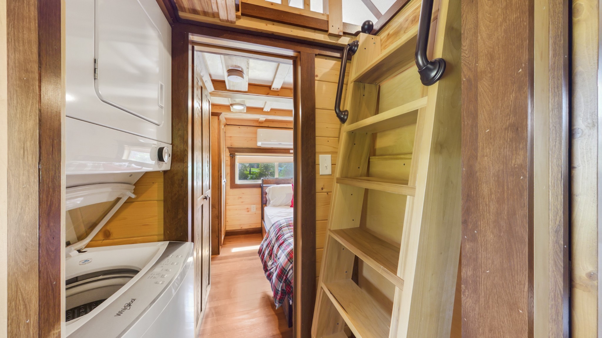 836 Prizer Point Road Cadiz, KY 42211 - Photo 16 of 82 a view of a walk in closet