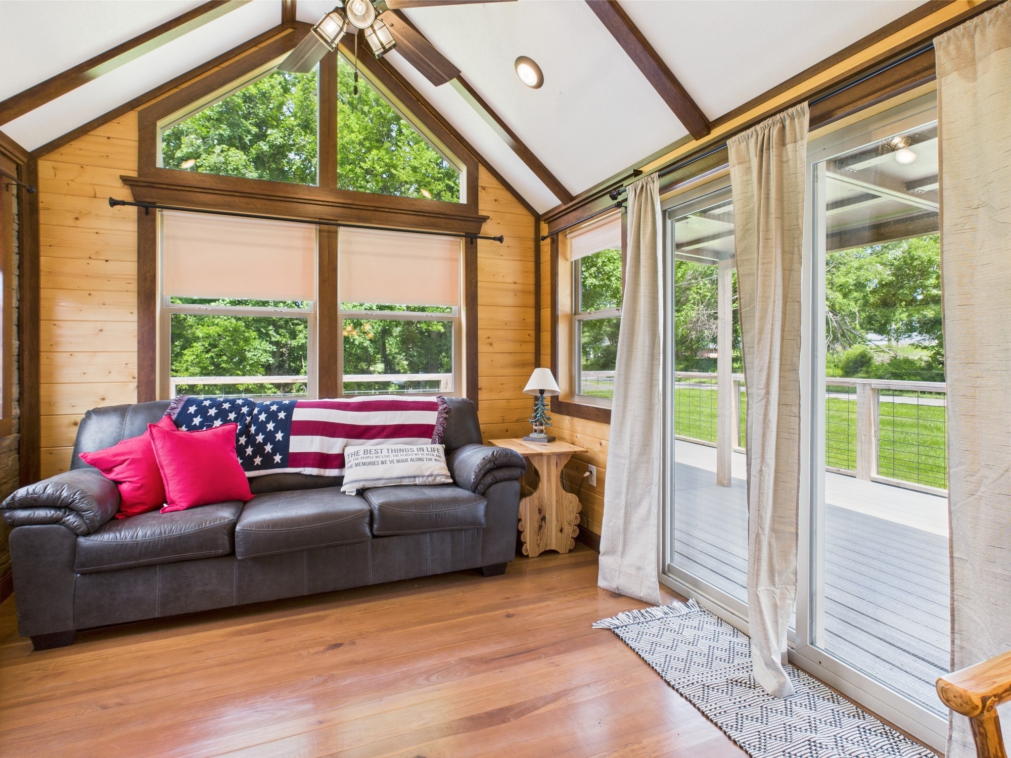 836 Prizer Point Road Cadiz, KY 42211 - Photo 10 of 82 a living room with couch and a large window