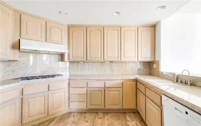 $9,500 | 63 Ocean Vista, Newport Beach, CA 92660