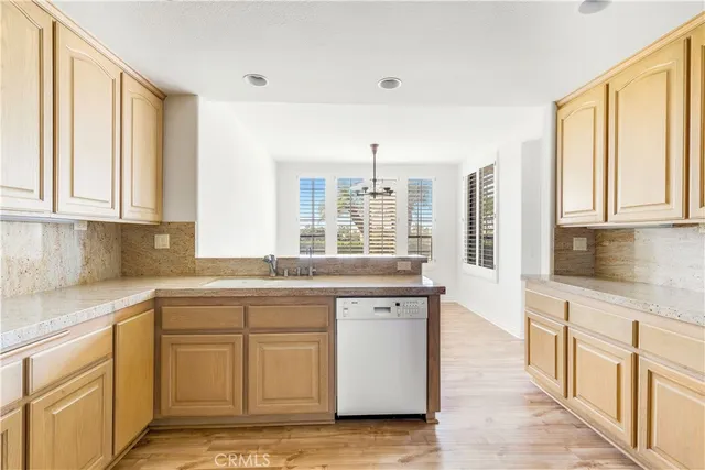 $9,500 | 63 Ocean Vista, Newport Beach, CA 92660