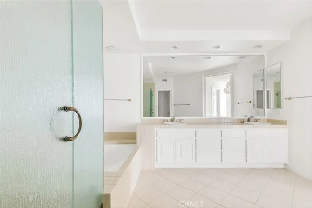 $9,500 | 63 Ocean Vista, Newport Beach, CA 92660