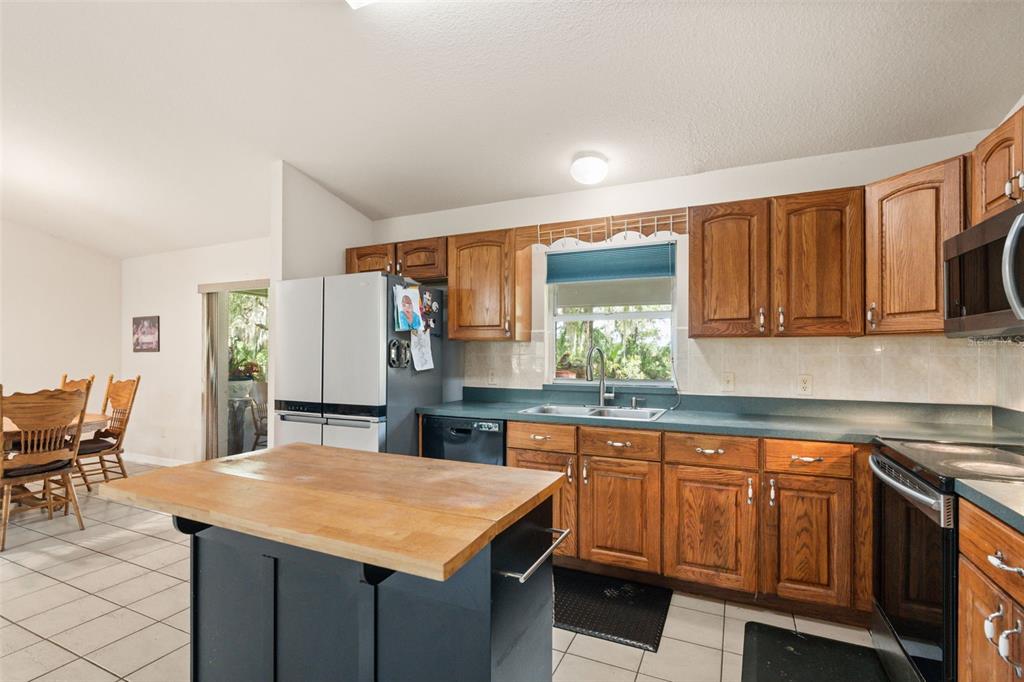 7938 Jacksons River Road Leesburg, FL 34788 - Photo 18 of 43