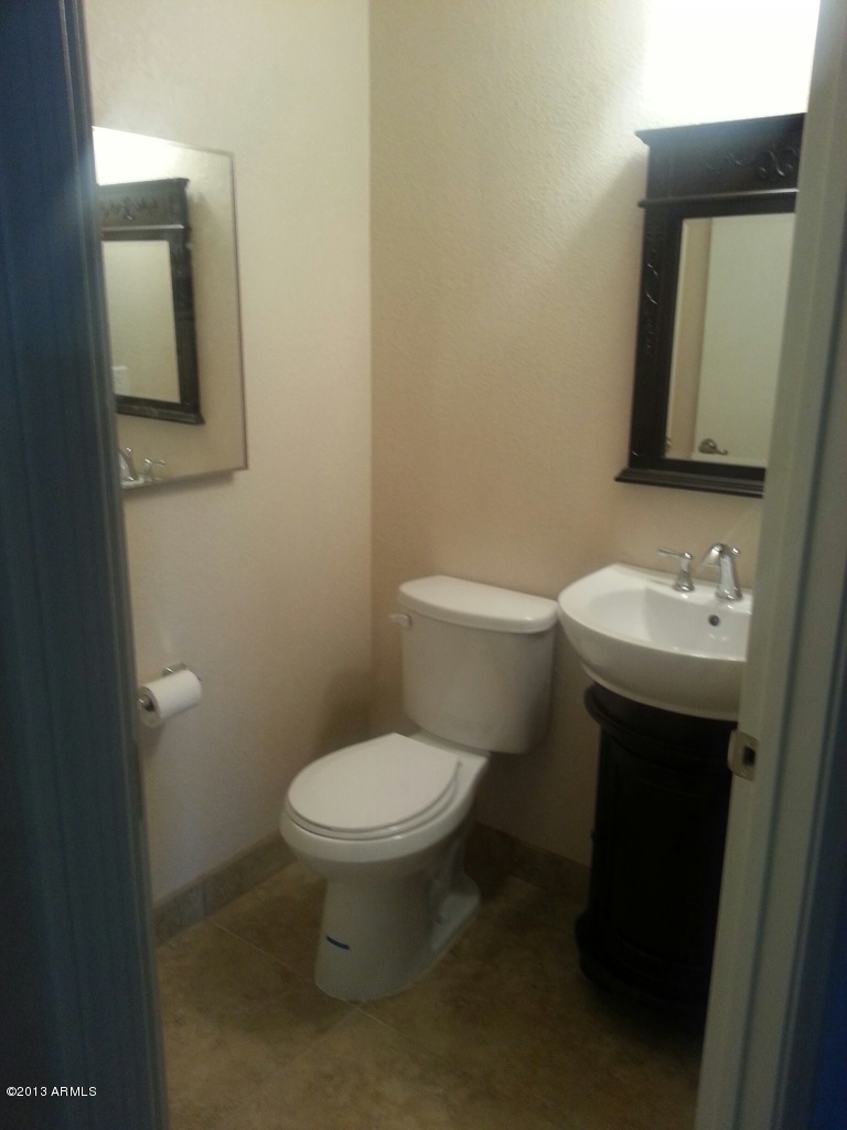 1531 West Escuda Road Phoenix, AZ 85027 - Photo 3 of 6 half bath