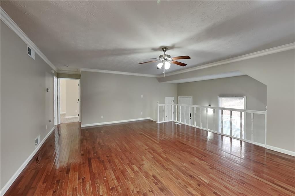 4505 Laurie Lane Southwest Powder Springs, GA 30127 - Photo 3 of 24