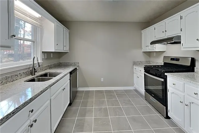 $2,000 | 4505 Laurie Lane Southwest, Powder Springs, GA 30127