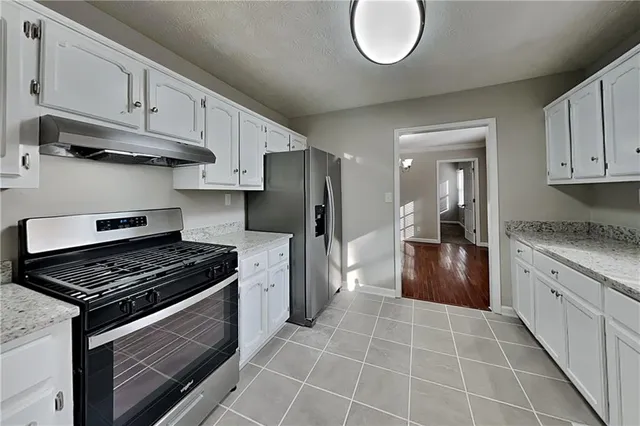 $2,000 | 4505 Laurie Lane Southwest, Powder Springs, GA 30127