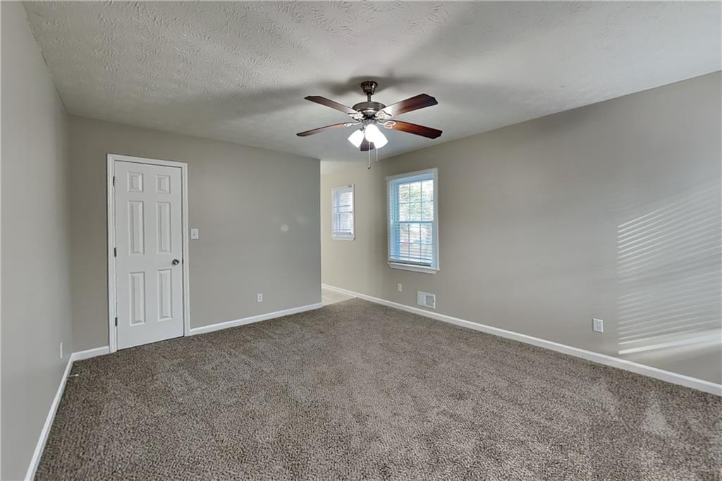 4505 Laurie Lane Southwest Powder Springs, GA 30127 - Photo 9 of 24