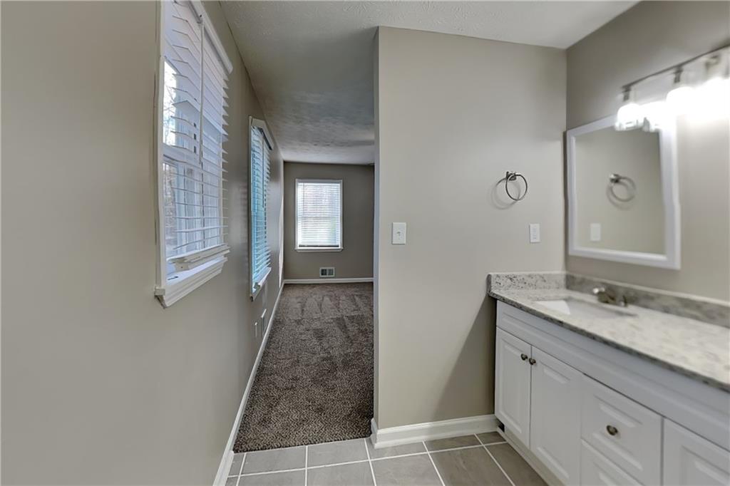 4505 Laurie Lane Southwest Powder Springs, GA 30127 - Photo 10 of 24