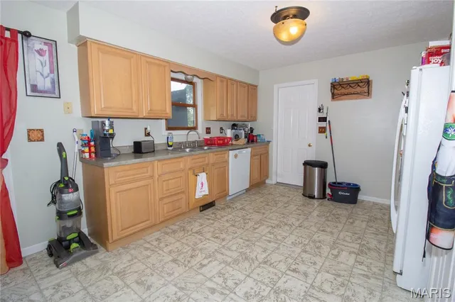 $292,000 | 22130 County Road 17-745, Waynesville, MO 65583