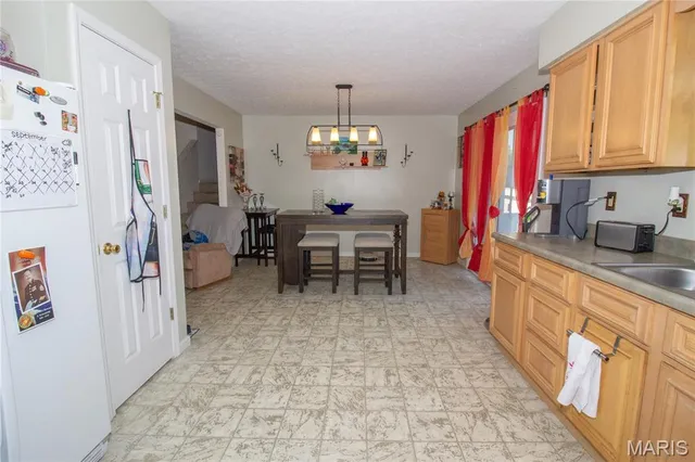 $292,000 | 22130 County Road 17-745, Waynesville, MO 65583