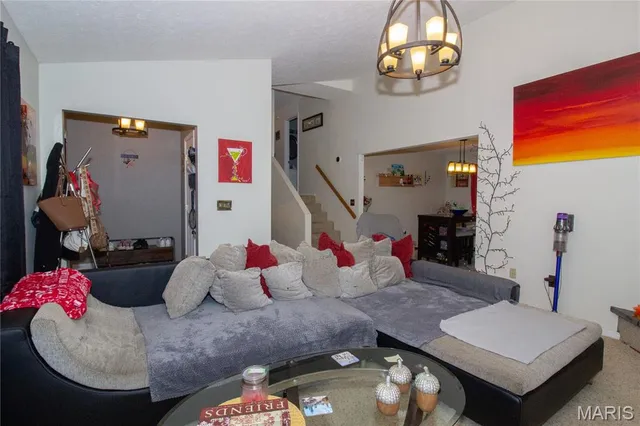 $292,000 | 22130 County Road 17-745, Waynesville, MO 65583