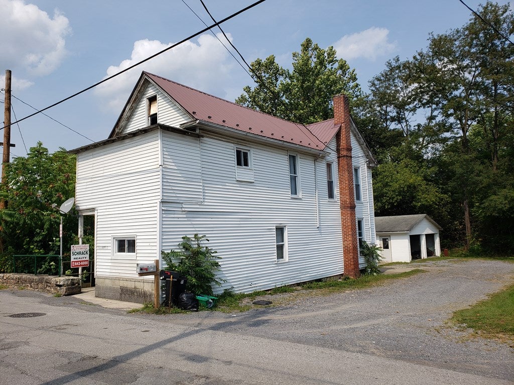403 West Main Street Mapleton Depot, PA 17052 - Photo 2 of 15 Gallery Image 2