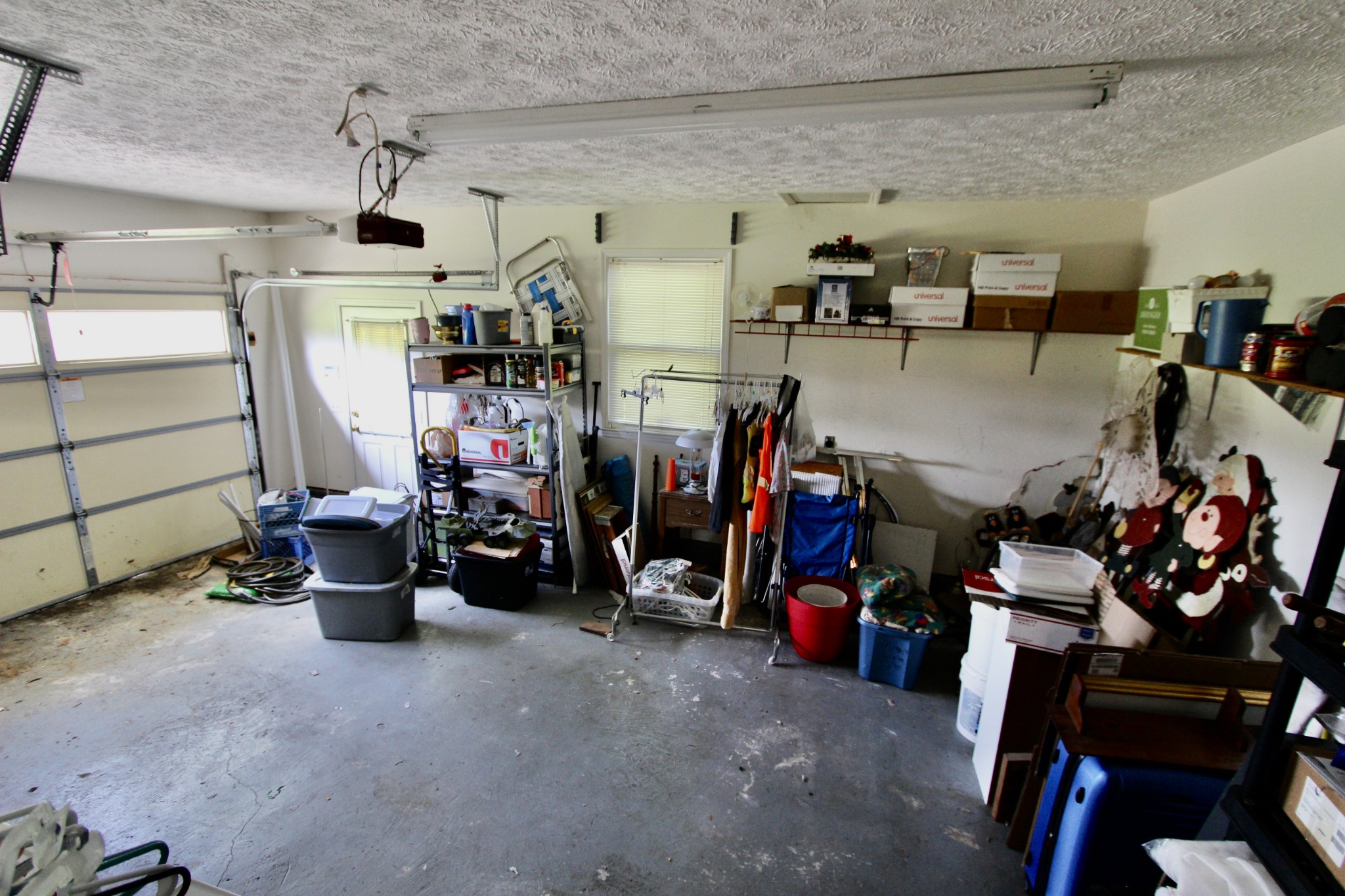934 Maple Hill Road Lebanon, TN 37087 - Photo 8 of 9 a view of a room with gym equipment