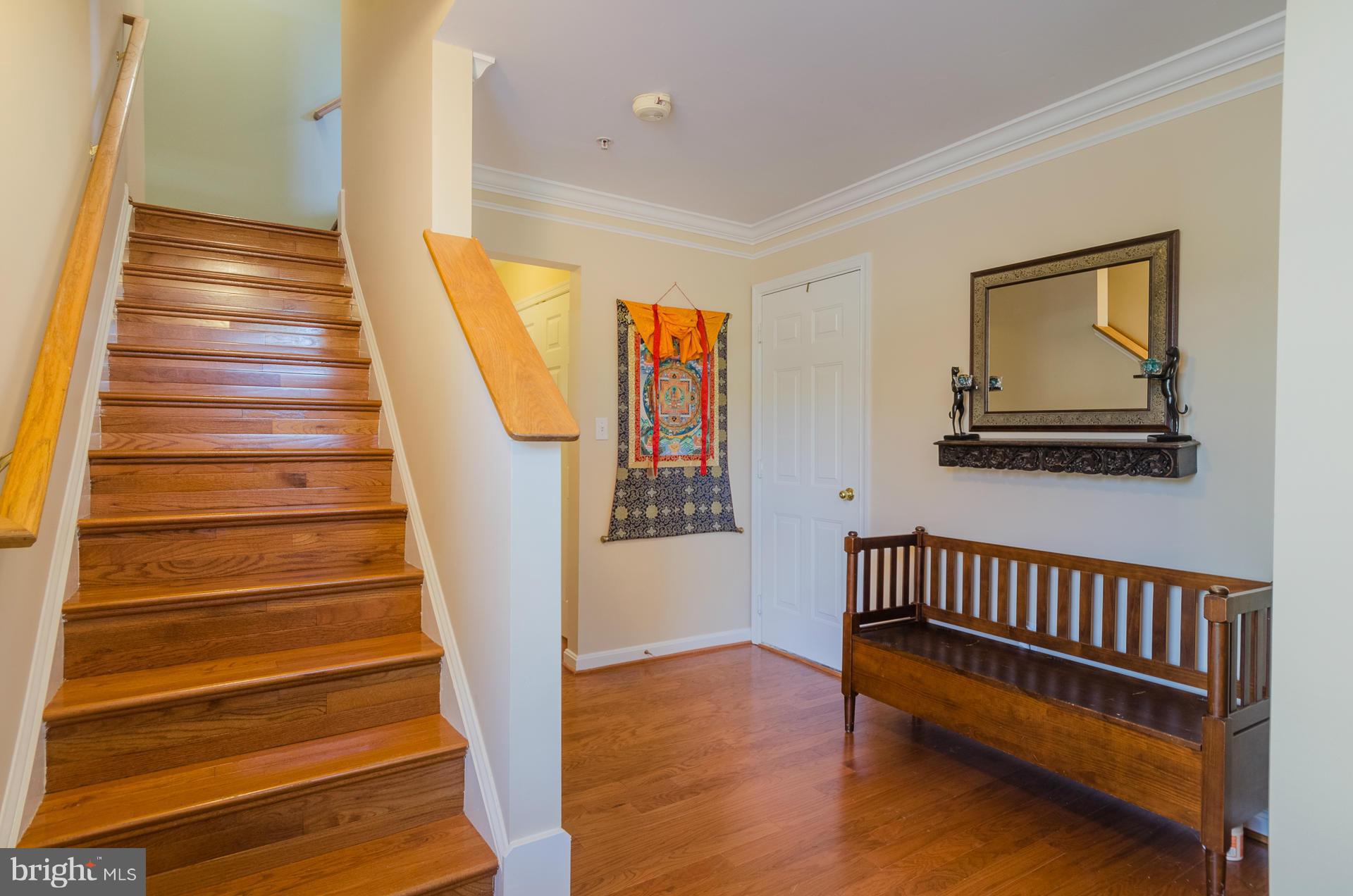 411 Chadford Road Baltimore, MD 21212 - Photo 2 of 30 Foyer