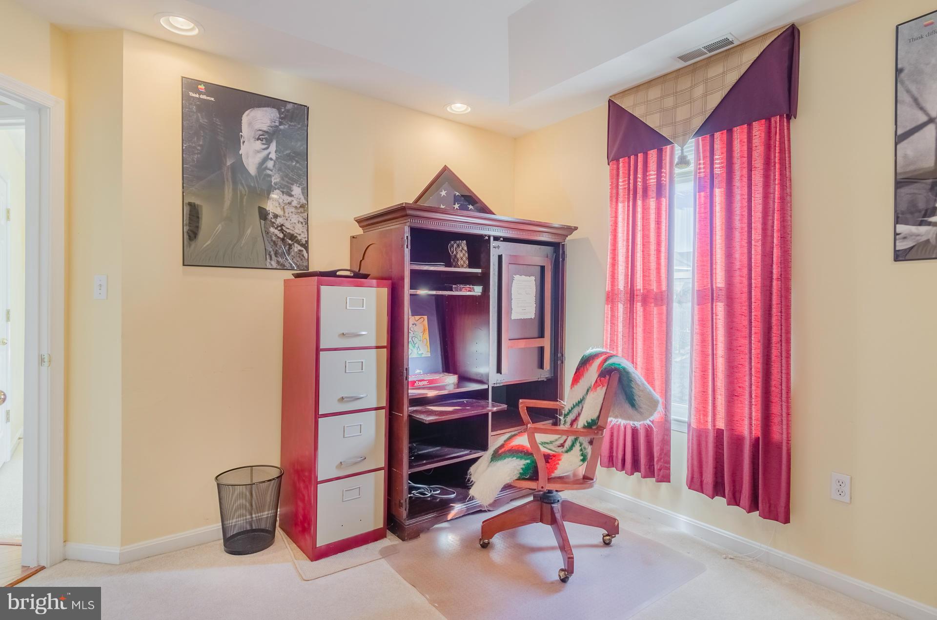 411 Chadford Road Baltimore, MD 21212 - Photo 23 of 30 Bedroom