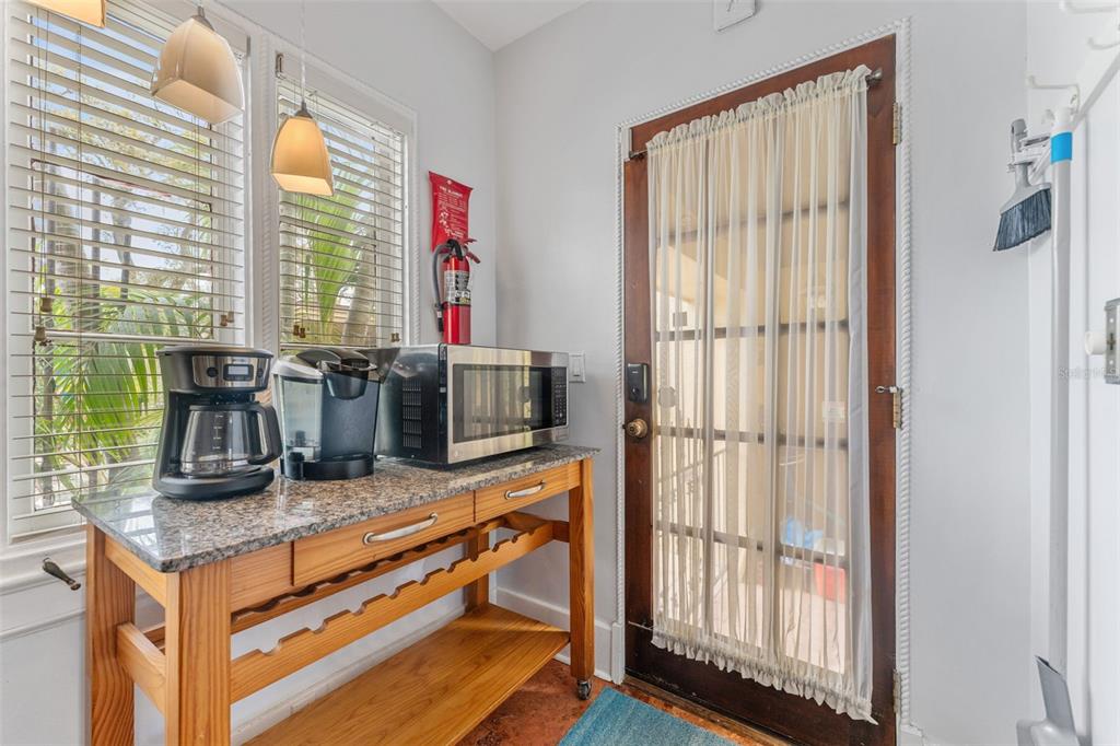 1500 Maple Street Clearwater, FL 33755 - Photo 27 of 96