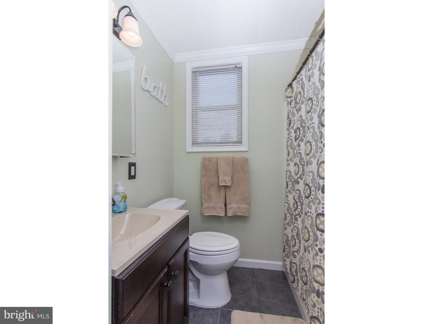 117 Lafayette Road Norristown, PA 19401 - Photo 17 of 19 Bathroom