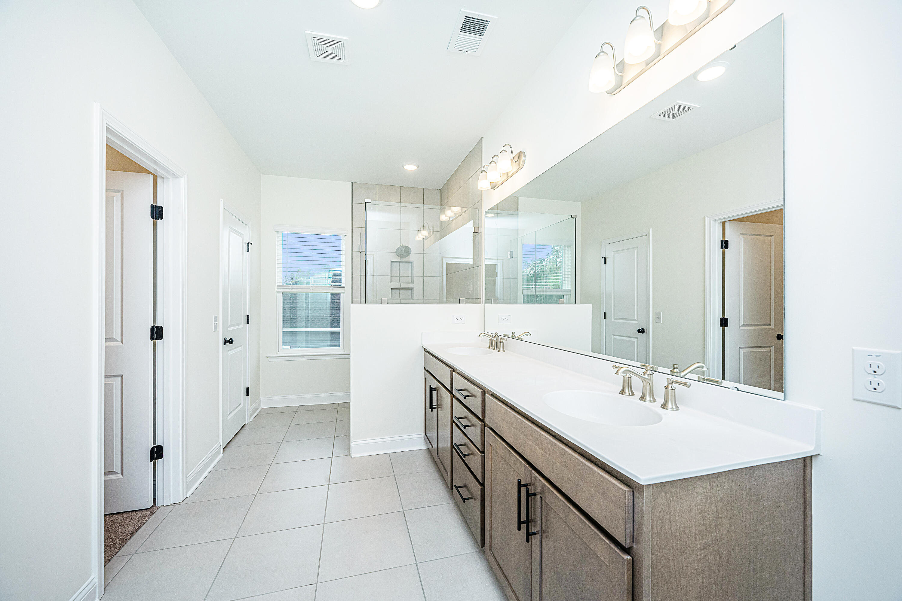 127 Augusta Pass Drive Ridgeville, SC 29472 - Photo 8 of 22 134DarbyMeadowLane024