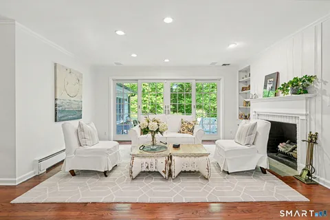 $1,450,000 | 75 Norfield Road, Weston, CT 06883