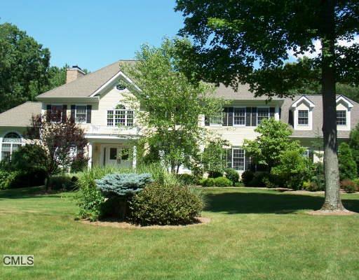 7 Stonewall Lane Ridgefield, CT 06877 - Photo 1 of 1