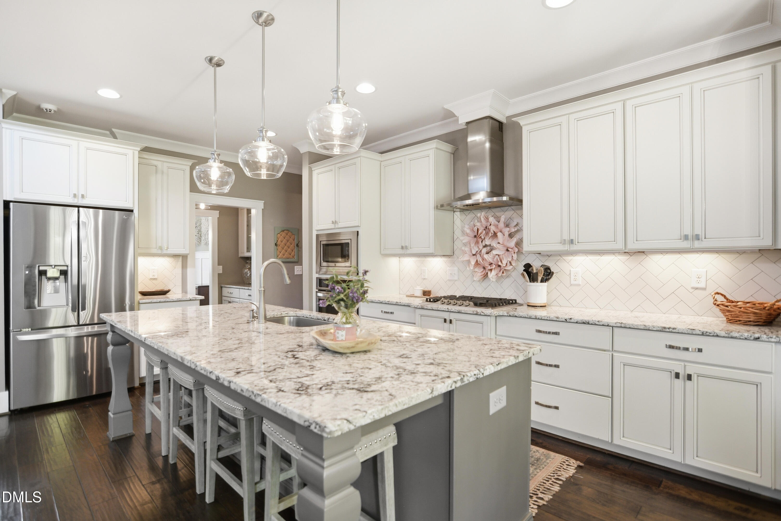 1331 Revolution Circle Raleigh, NC 27603 - Photo 10 of 40 008