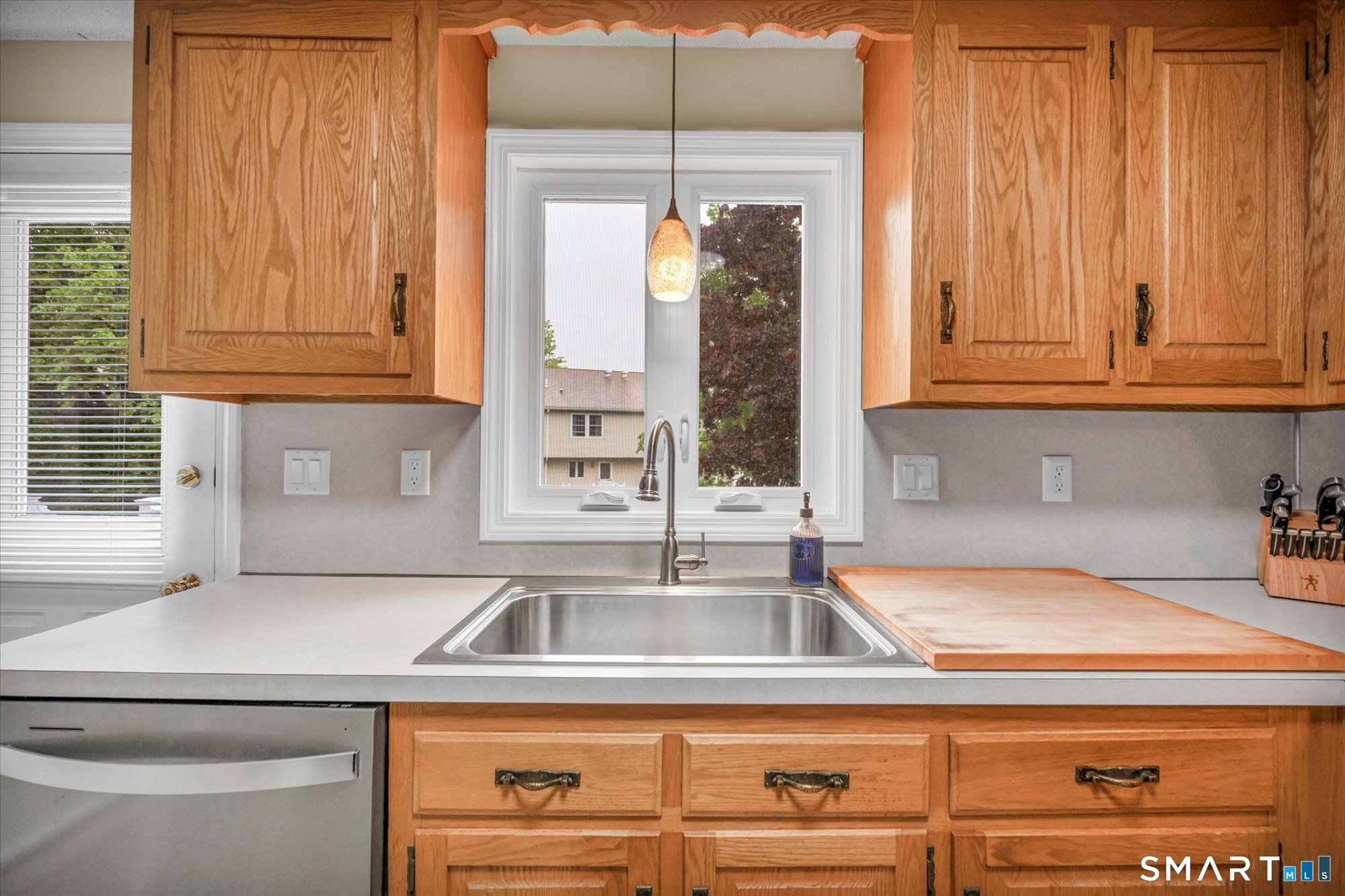 8 Countryside Lane, Unit 5 Middletown, CT 06457 - Photo 14 of 31