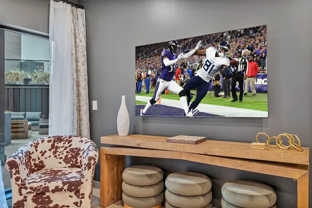 $6,995 | 635 7th Avenue South, Unit 203, Nashville, TN 37203