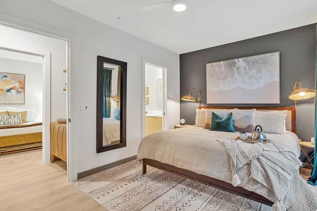 $6,995 | 635 7th Avenue South, Unit 203, Nashville, TN 37203