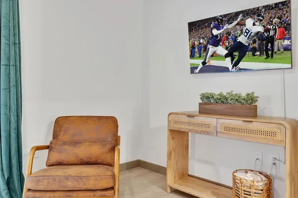 $6,995 | 635 7th Avenue South, Unit 203, Nashville, TN 37203