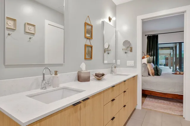 $6,995 | 635 7th Avenue South, Unit 203, Nashville, TN 37203