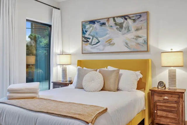 $6,995 | 635 7th Avenue South, Unit 203, Nashville, TN 37203