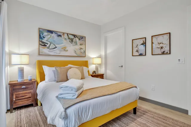 $6,995 | 635 7th Avenue South, Unit 203, Nashville, TN 37203