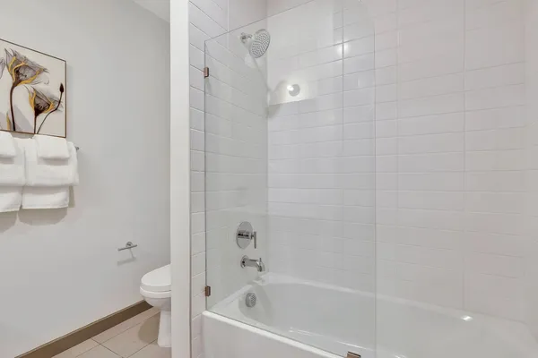 $6,995 | 635 7th Avenue South, Unit 203, Nashville, TN 37203