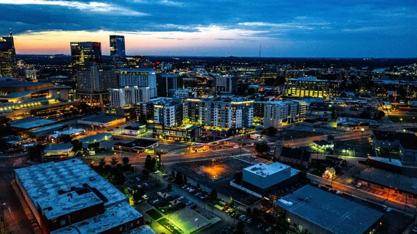 $6,995 | 635 7th Avenue South, Unit 203, Nashville, TN 37203