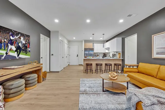 $6,995 | 635 7th Avenue South, Unit 203, Nashville, TN 37203