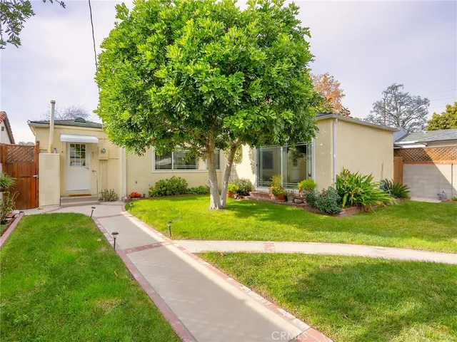 $1,099,990 | 1516 North Pepper Street, Burbank, CA 91505